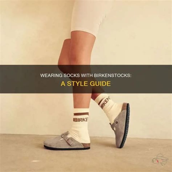 Can you wear socks with Birkenstocks?