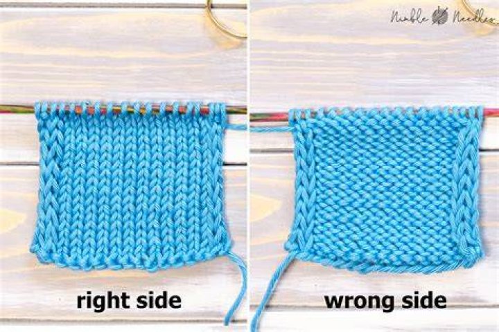 How do I know the right side of my knitting?