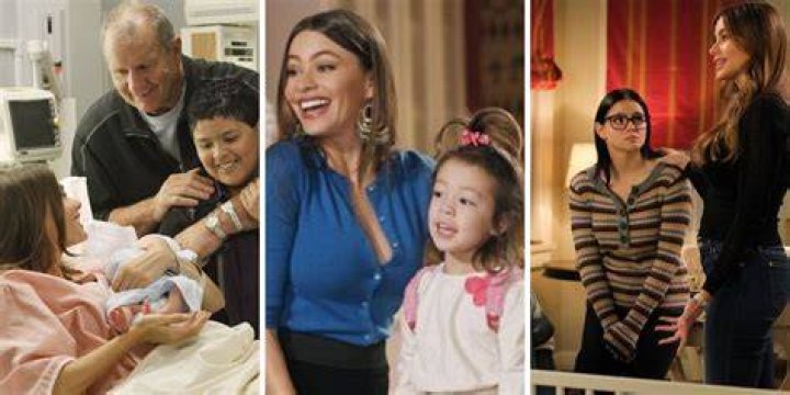 What happens to Glorias baby in Modern Family?