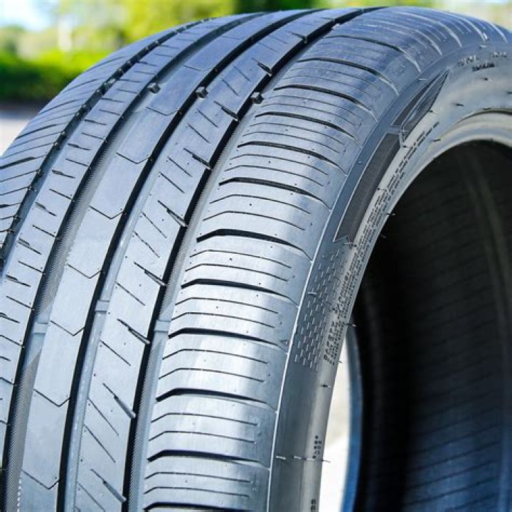 What is 92w tire?